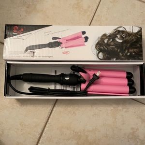 Triple barrel wave wand - never used